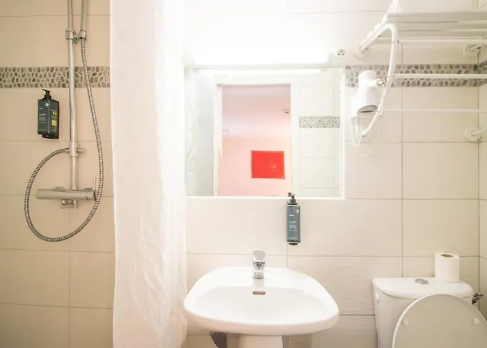 Garden & - Domaine De Ramonjuan Hotell