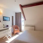 Otel Garden & - Domaine De Ramonjuan