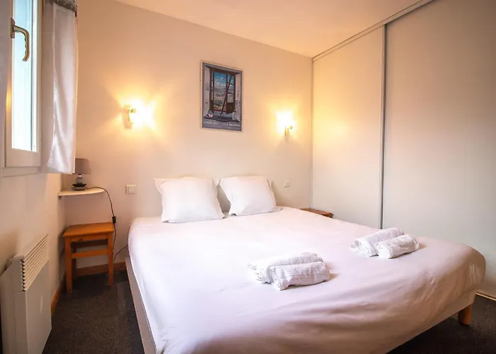 Garden & - Domaine De Ramonjuan 3*